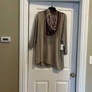 Catherine’s taupe sweater with detachable scarf, size 3x
